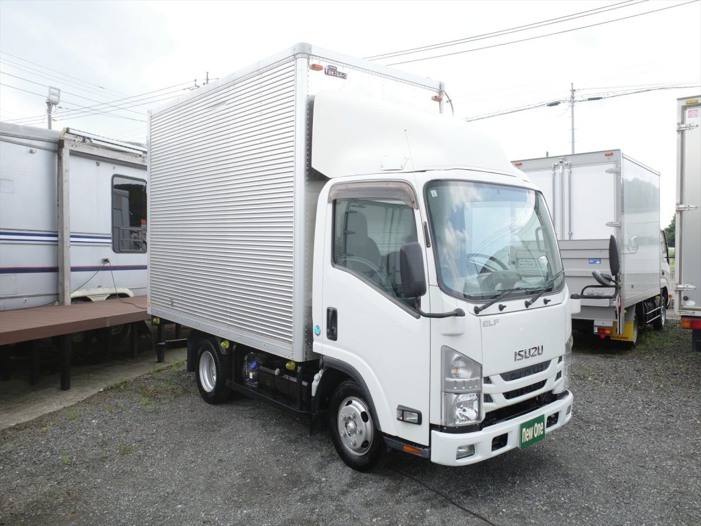 車両総重量4945Kg 旧オートマ限定普通免許で運転できます!