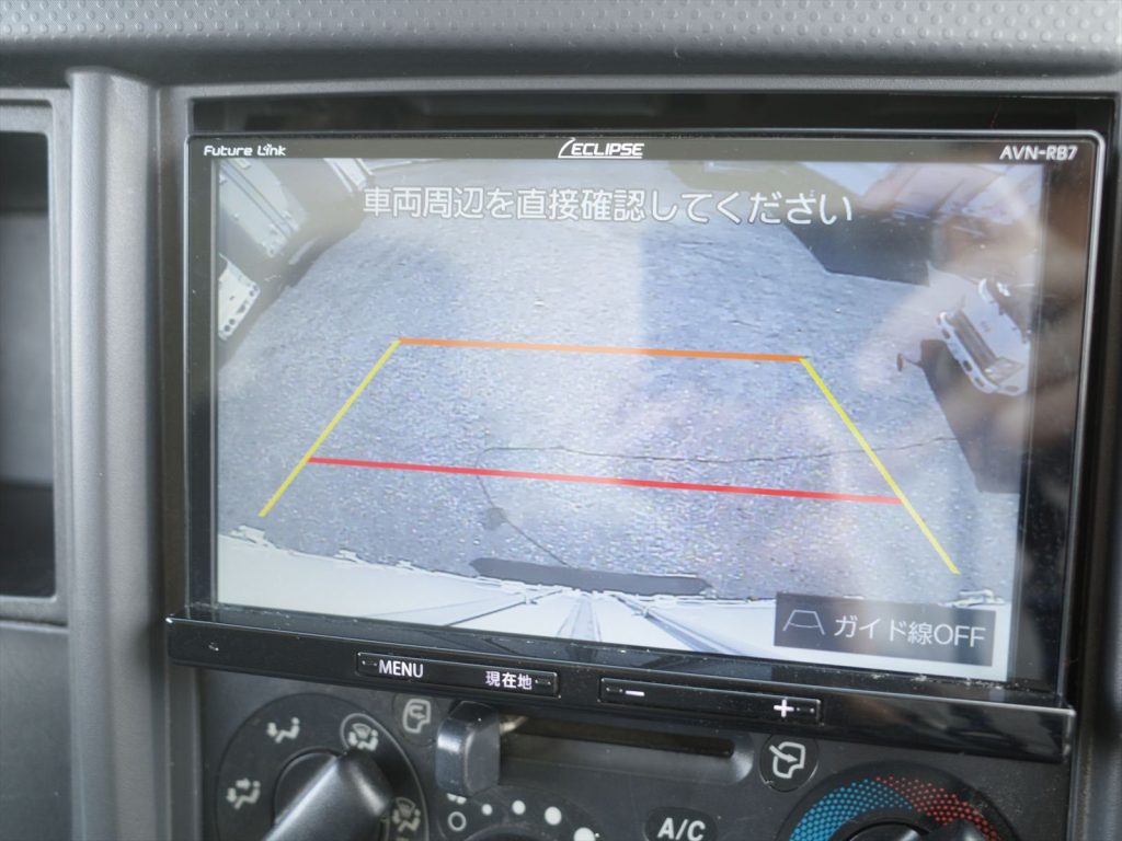 バックカメラも装備されております!