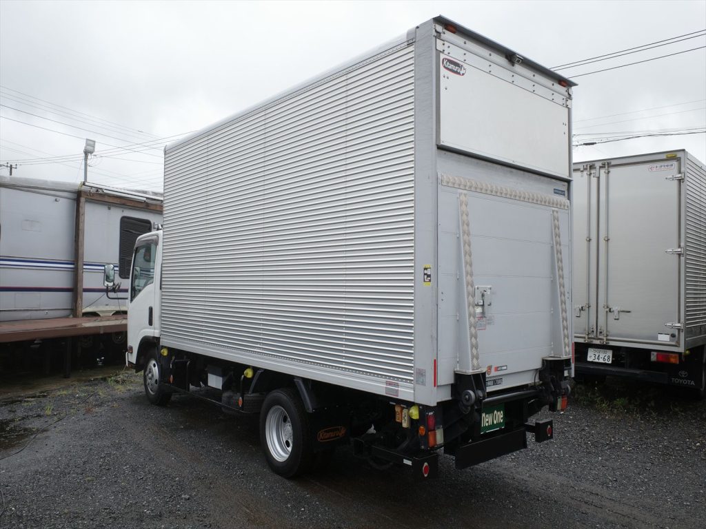 最大積載量1700Kg 車両総重量4985Kg 旧普通免許で運転OK!