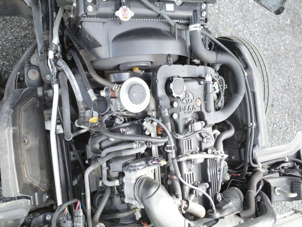 エンジン型式 1TR 2000ccガソリンエンジン エンジン機関も状態良好です!