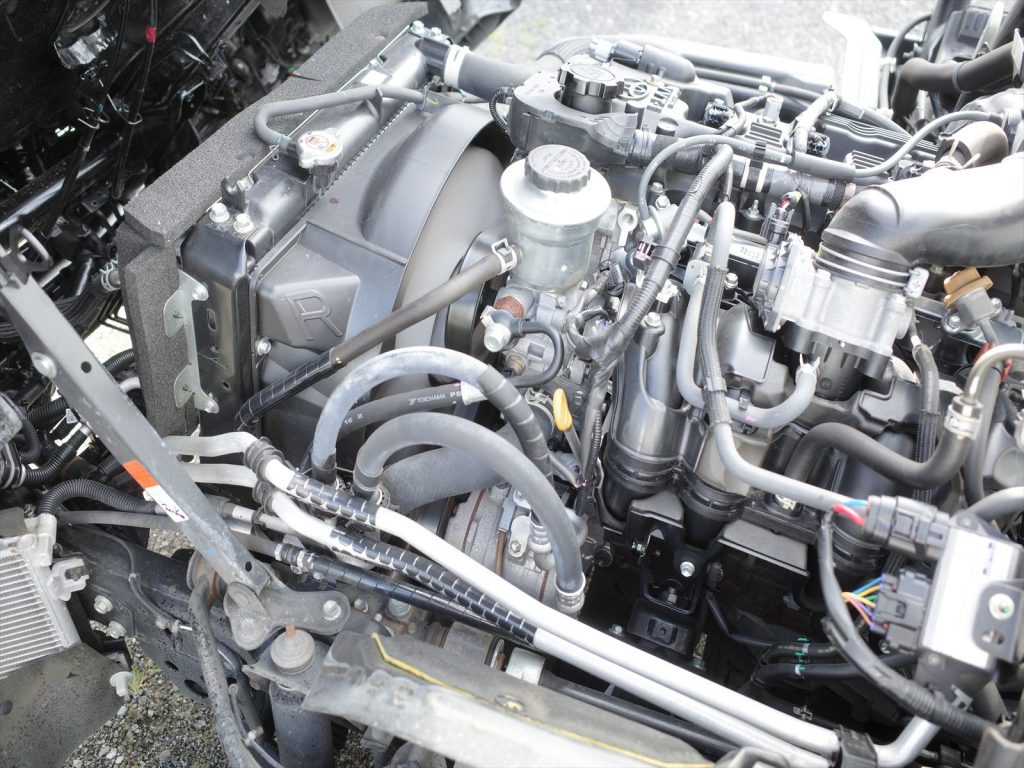エンジン型式 1TR 2000ccガソリンエンジン エンジン機関も状態良好です!