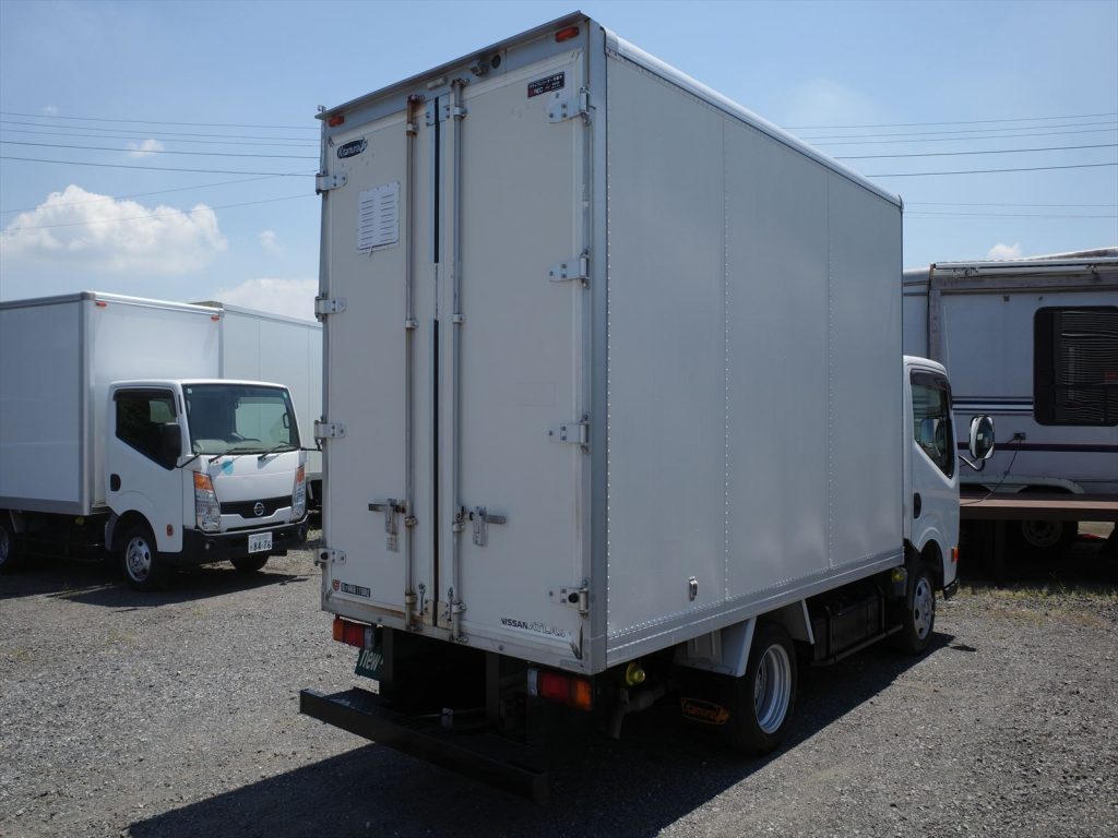 最大積載量1150Kg 車両総重量3495Kg 現在のオートマ限定普通免許で運転できます!