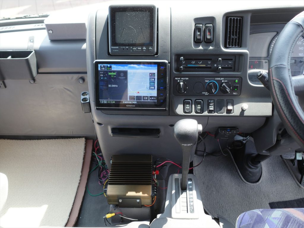 オートマシフト クーラー リヤヒーター2機 ABS ケンウッド製ナビ MDV-S809F 地デジTV ETC 左側電動折り畳みドア