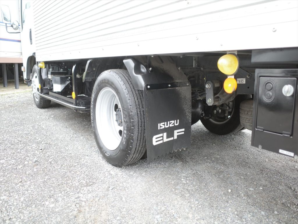 下回りも大きなさびも無く状態良好です!