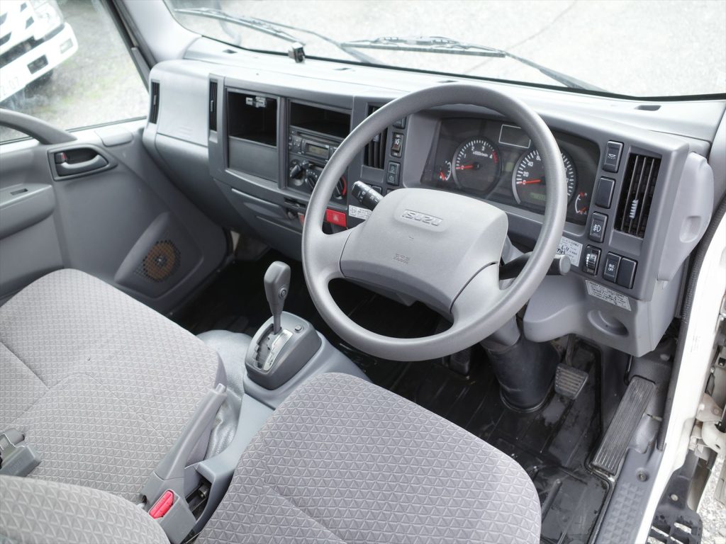 内装もとてもきれいなお車です！