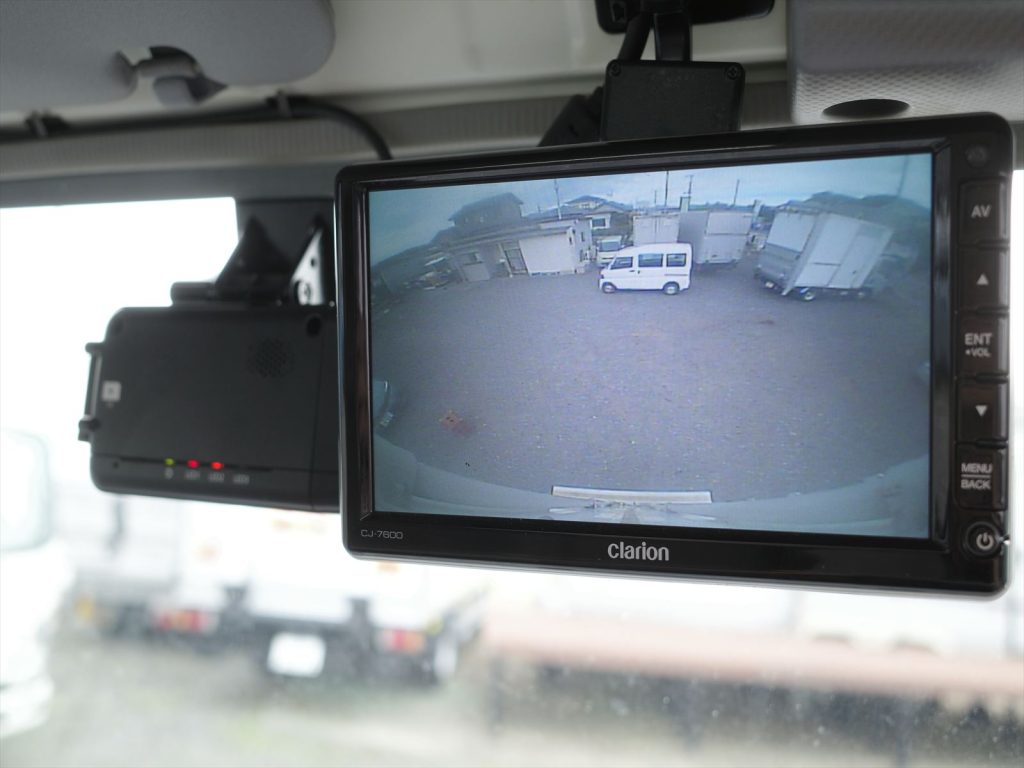 バックカメラも装備されております！