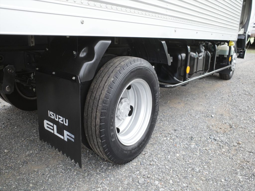 下回りも大きなさびも無く状態良好です！