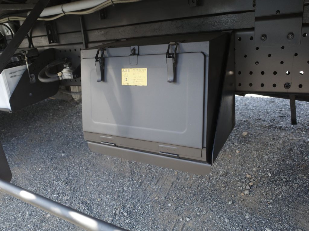 下回りも大きなさびも無く状態良好です！