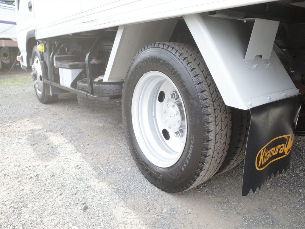 下回りも大きなさびも無く状態良好です!