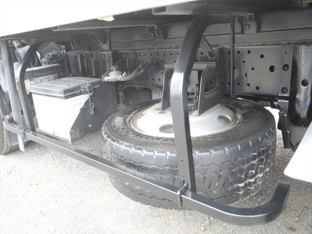 下回りも大きなさびも無く状態良好です!