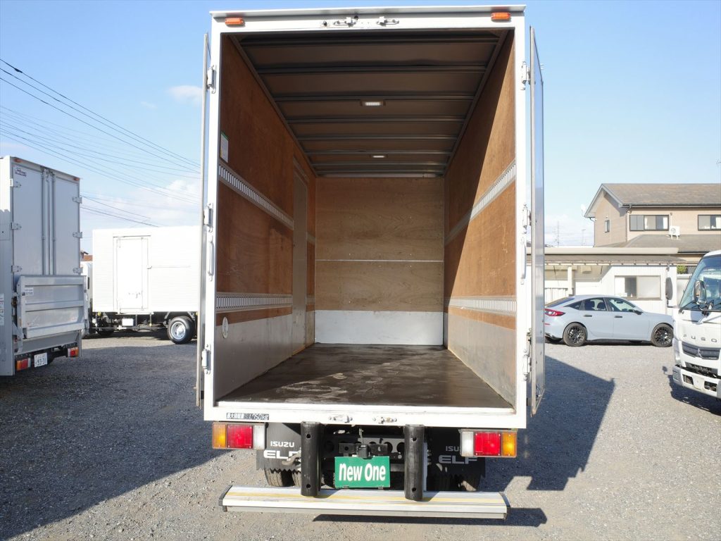 フルハーフ製アルミバン ボディ工番 T2GE316 荷室内寸 長さ447cm 幅177cm 高さ204cm ラッシング2段