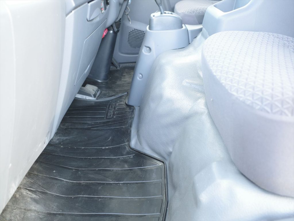 この通りとてもきれいなお車です!