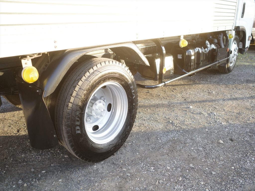 下回りも大きなさびも無く状態良好です!