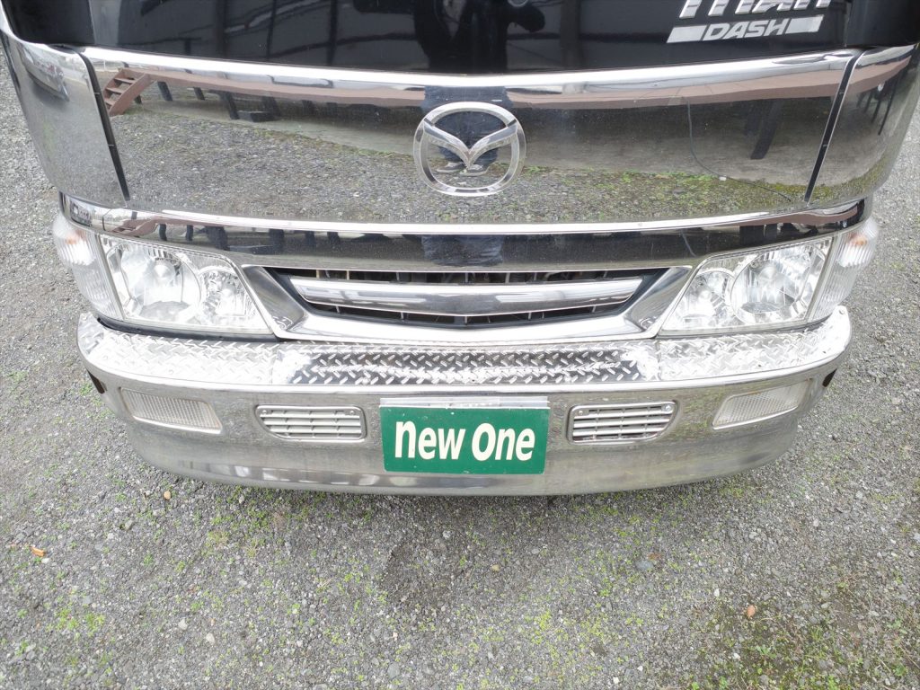 外装もとてもきれいなお車です!