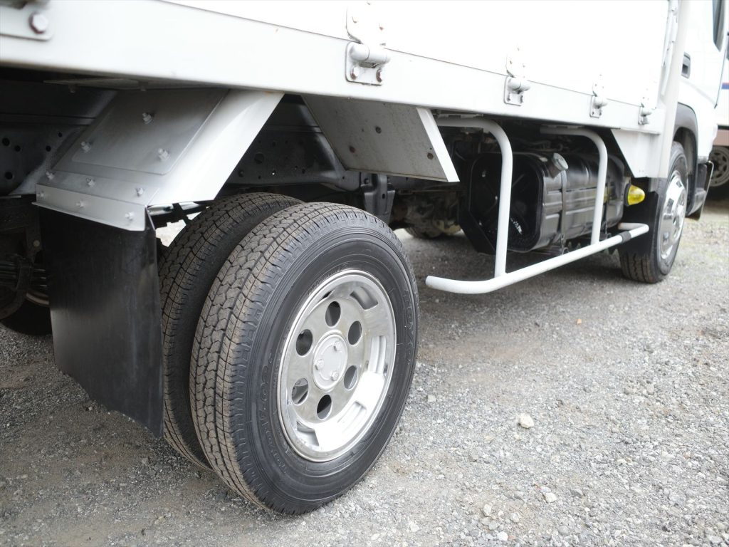 下回りも大きなさびも無く状態良好です!