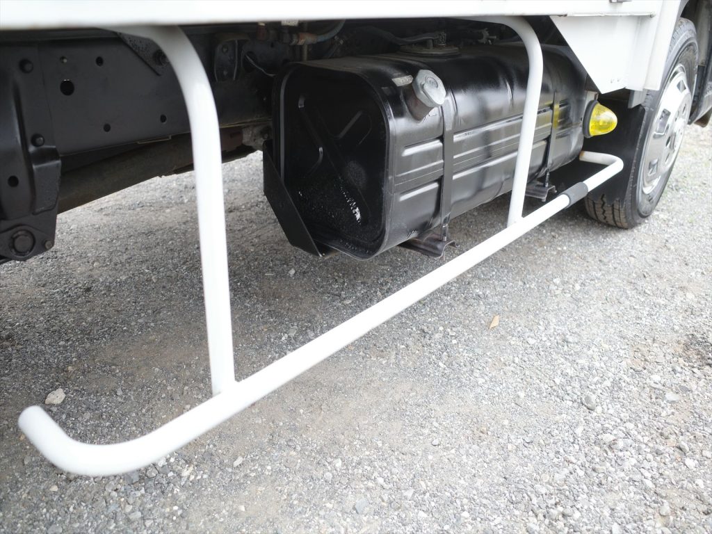 下回りも大きなさびも無く状態良好です!