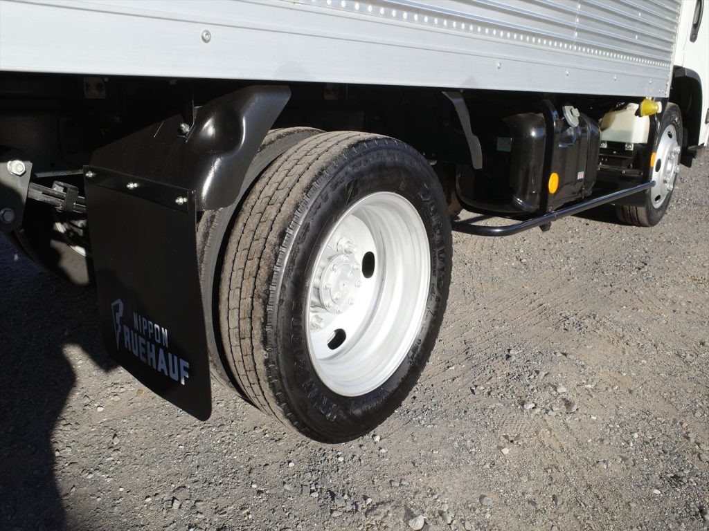 下回りも大きなさびも無く状態良好です!