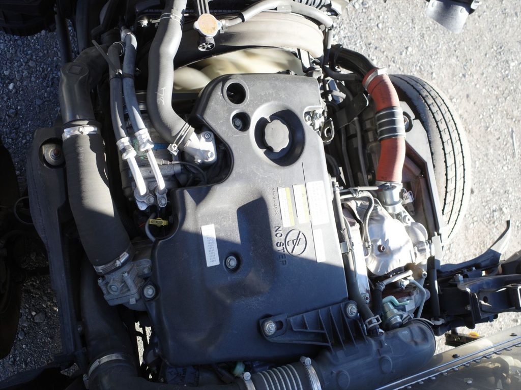 3000ccディーゼルターボ エンジン型式4JJ1 エンジン機関も状態良好です!