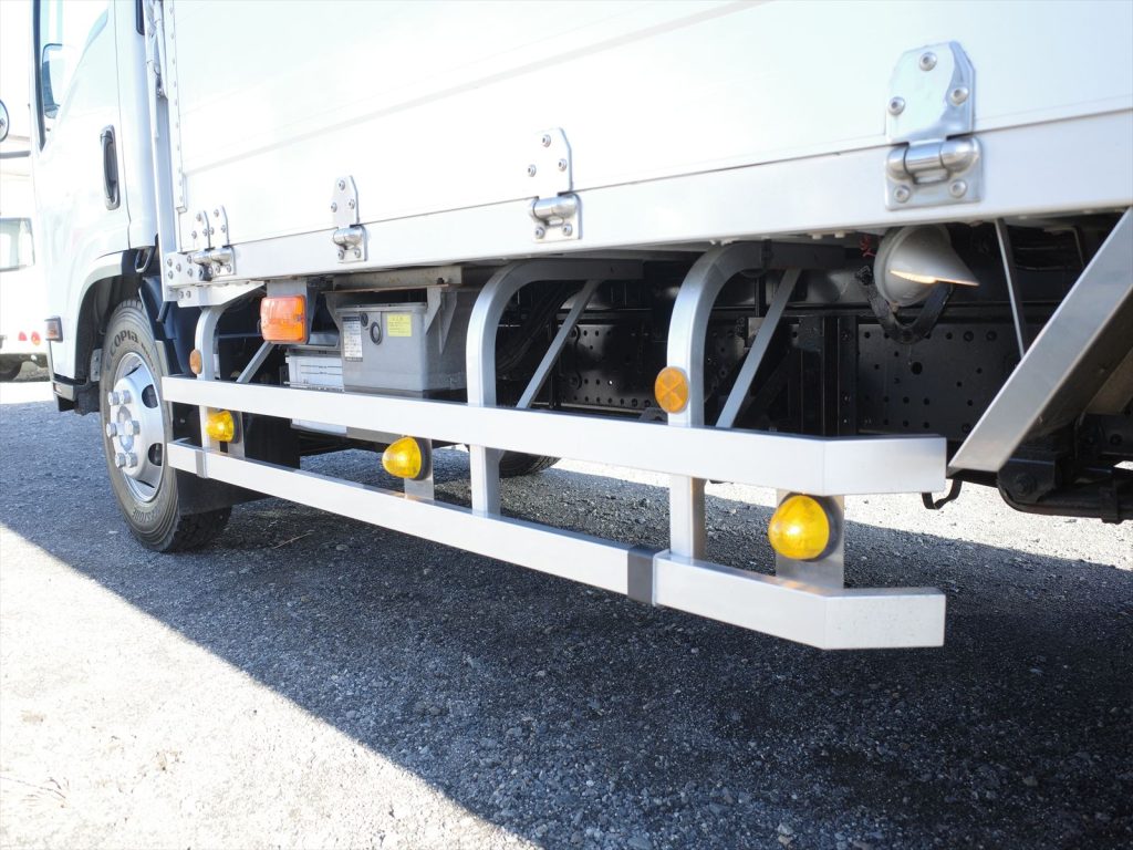 下回りも大きなさびも無く状態良好です！