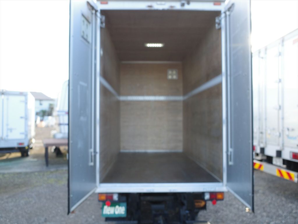 キタムラ製アルミバン 工番T16-4599 製造年月平成28年11月 載せ替えなしのアルミバンです！