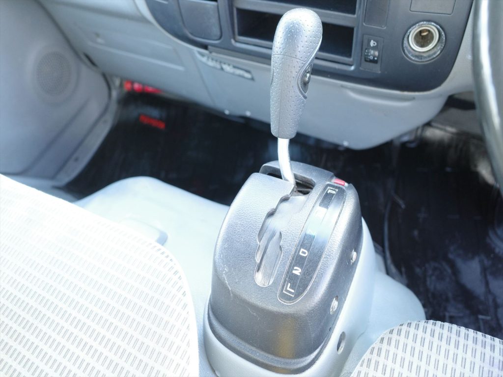 オートマチック車！現在のオートマ限定普通免許で運転できます！