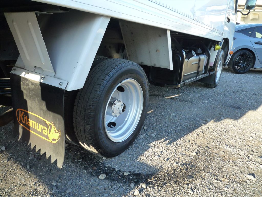 下回りも大きなさびも無く状態良好です!