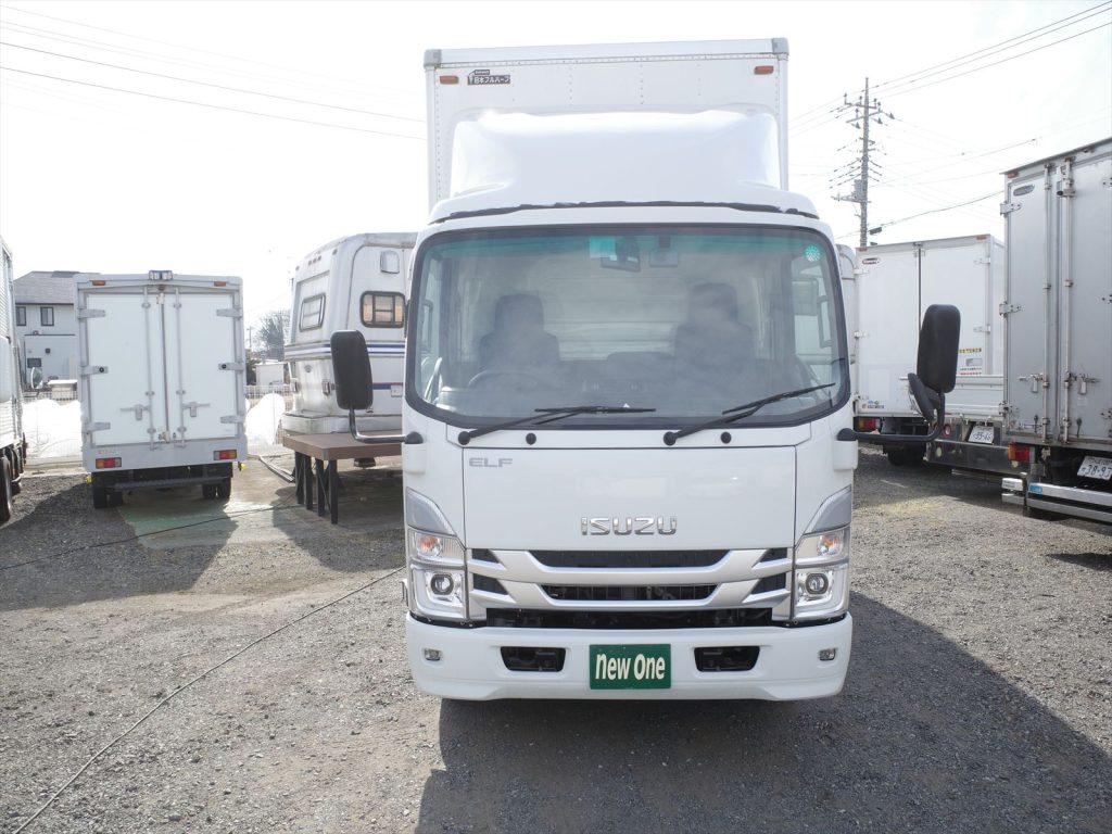 フルハーフ製アルミバン 工番T3D4087 製造年月令和5年 (2023年) 　
載せ替えなしのアルミバンゲートです！