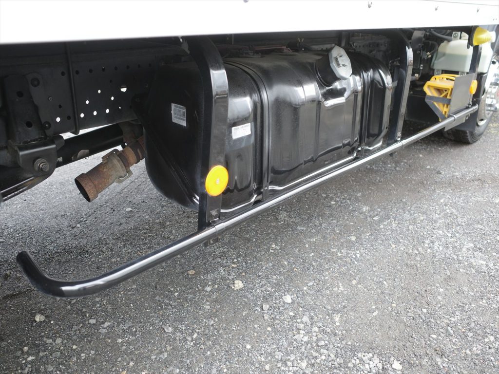 下回りも大きなさびも無く状態良好です!