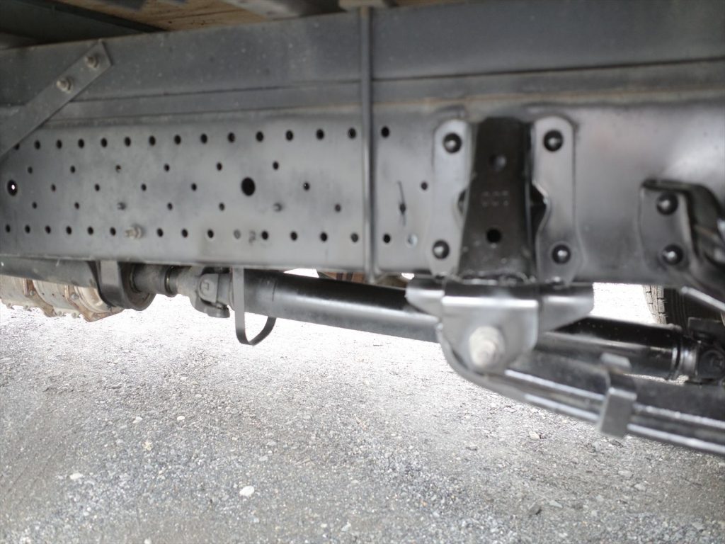 下回りも大きなさびも無く状態良好です!