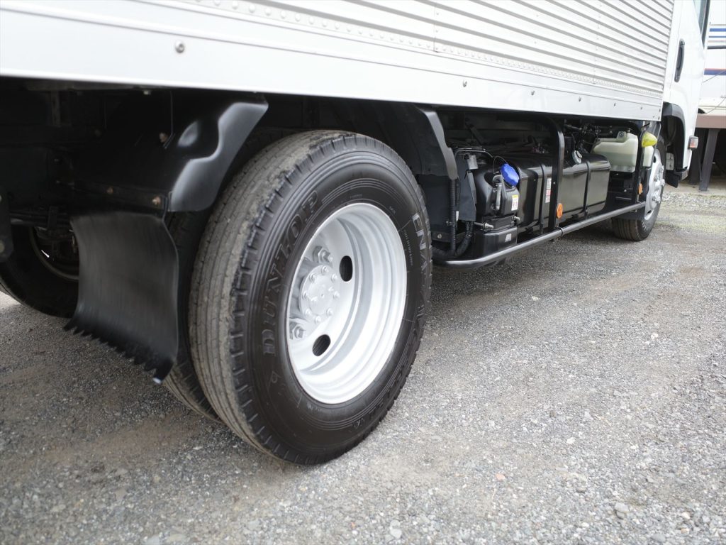 下回りも大きなさびも無く状態良好です!