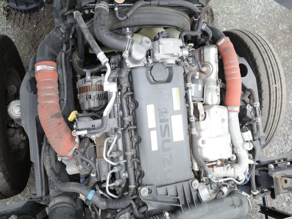 3000ccディーゼルターボ エンジン型式 4JZ1 エンジン機関も状態良好です!