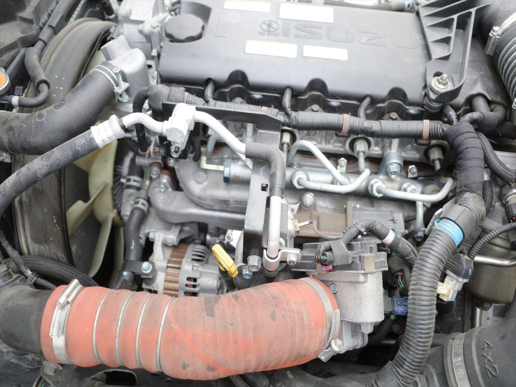 3000ccディーゼルターボ エンジン型式 4JZ1 エンジン機関も状態良好です!