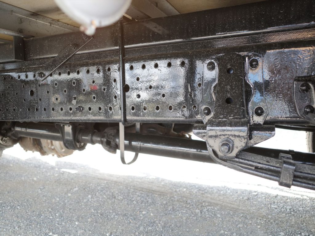 下回りも大きなさびも無く状態良好です！